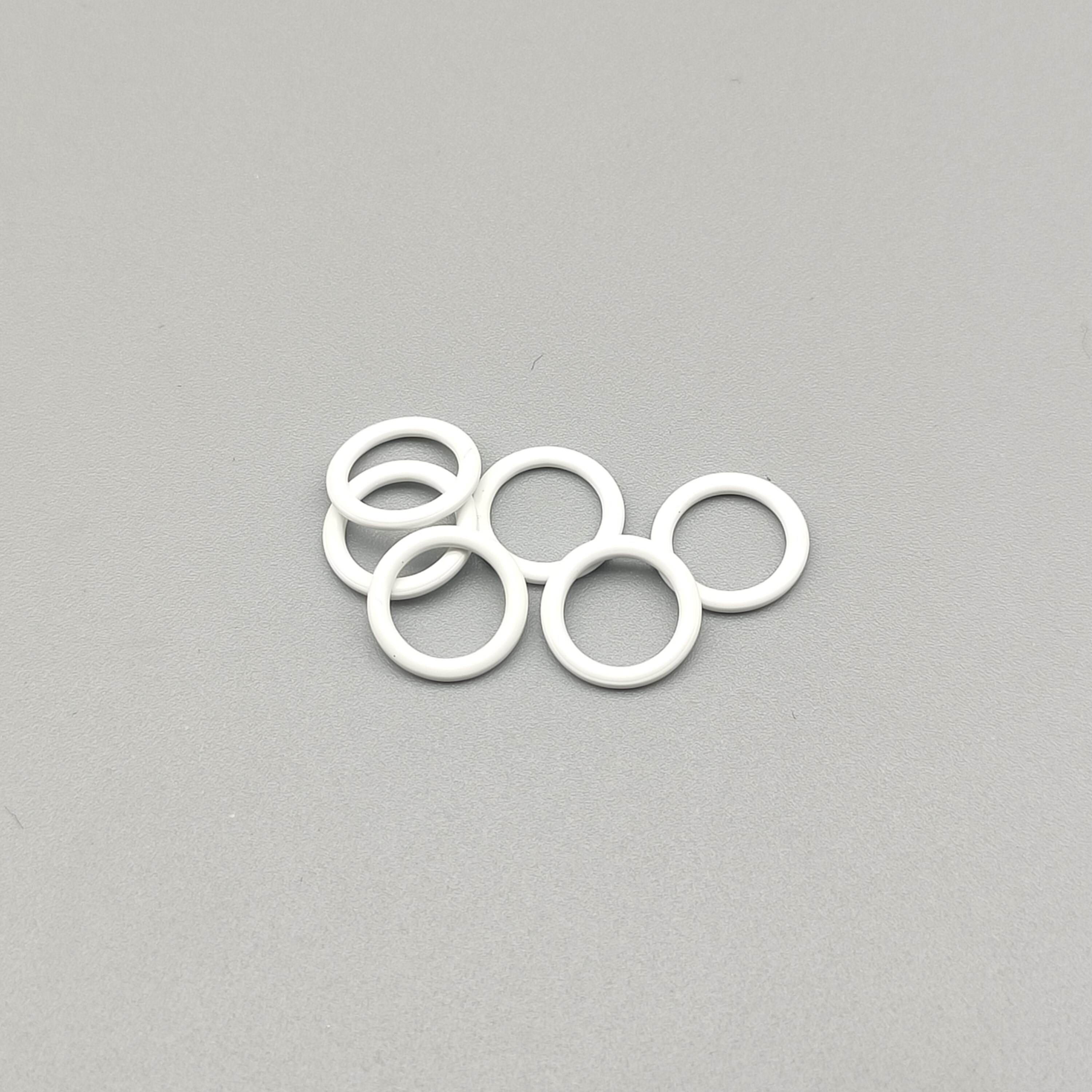 0 shape ring